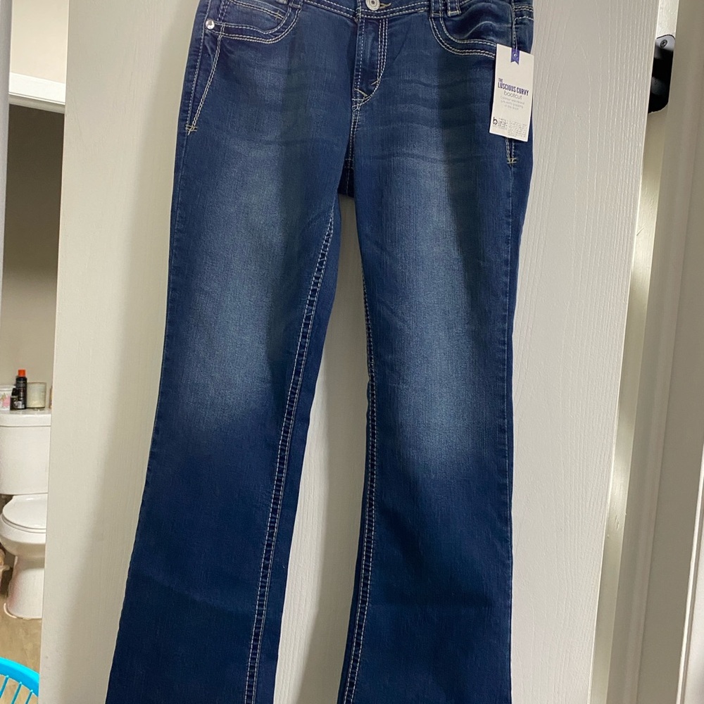 Women's Wallflower Blue Jeans